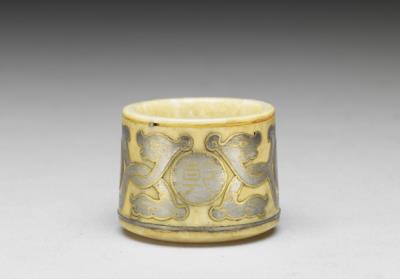 图片[2]-Ivory thumb ring with gold and silver inlay, with red sandalwood box, Qing dynasty, Qianlong reign (1736-1795)-China Archive